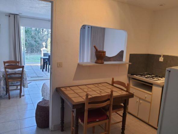 Apartamento La Ferme De Manon Montferrat  Exterior foto